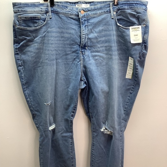 Signature by Levi Strauss Size 39X30 Light Blue Skinny Jeans. New With Tags. - Picture 3 of 9